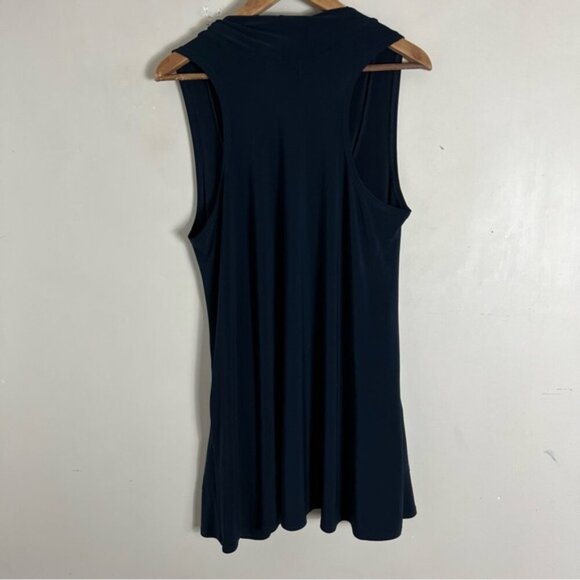 Sympli Navy Scoop Neck Sleeveless Tunic Top Front Pockets Slinky Travel Size 8 - Picture 2 of 11